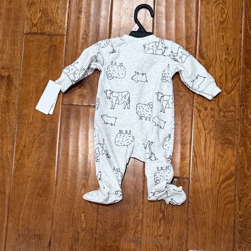 NWT Size 0-3 Months Carters Gray Animal Print One Piece